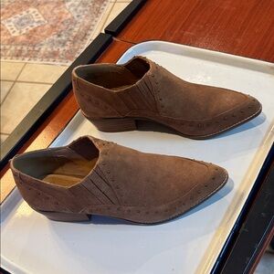 Crown Vintage Women’s Pecan Cow Suede Shoe Boots